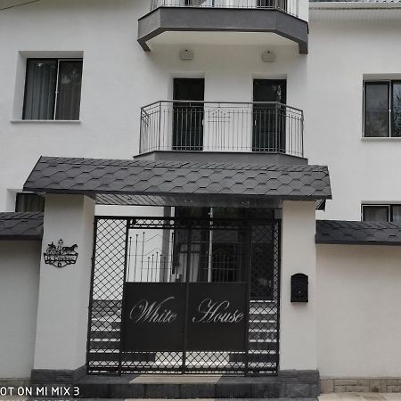 White House Apart otel Balti Dış mekan fotoğraf