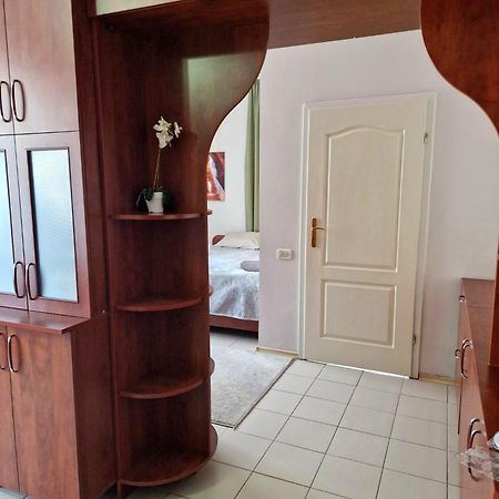 White House Apart otel Balti Dış mekan fotoğraf