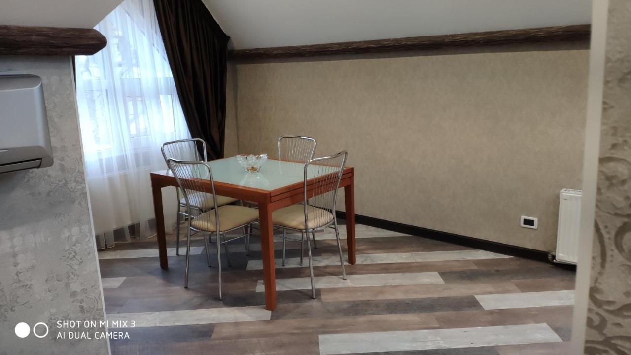 White House Apart otel Balti Dış mekan fotoğraf