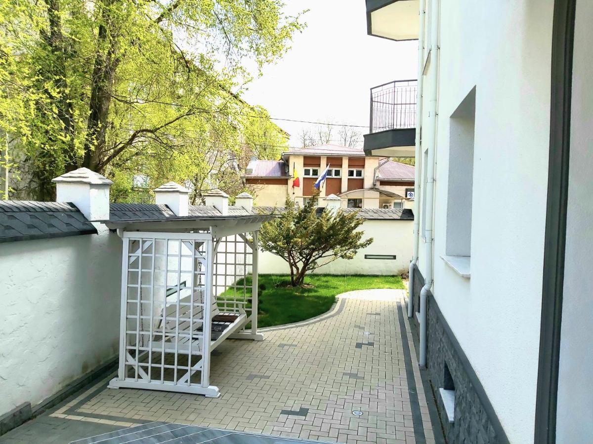 White House Apart otel Balti Dış mekan fotoğraf