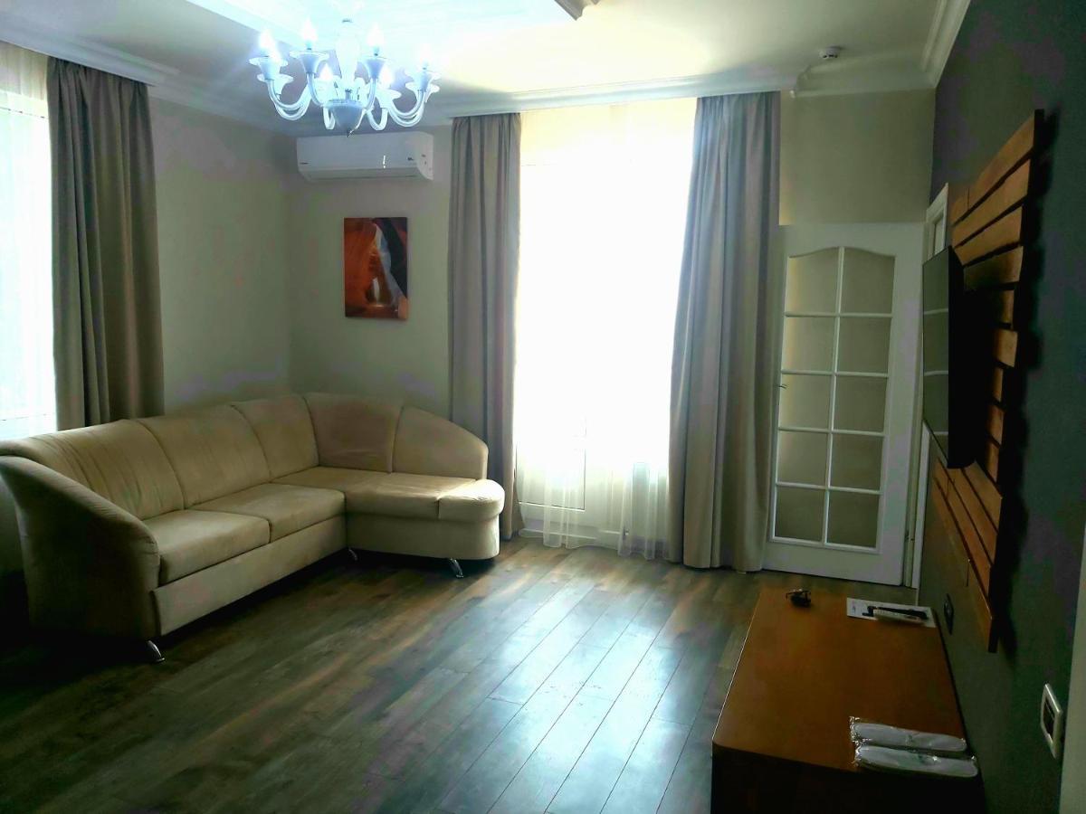 White House Apart otel Balti Dış mekan fotoğraf